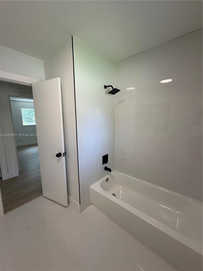 7220 NW 7th St , Plantation, FL 33317 Photo