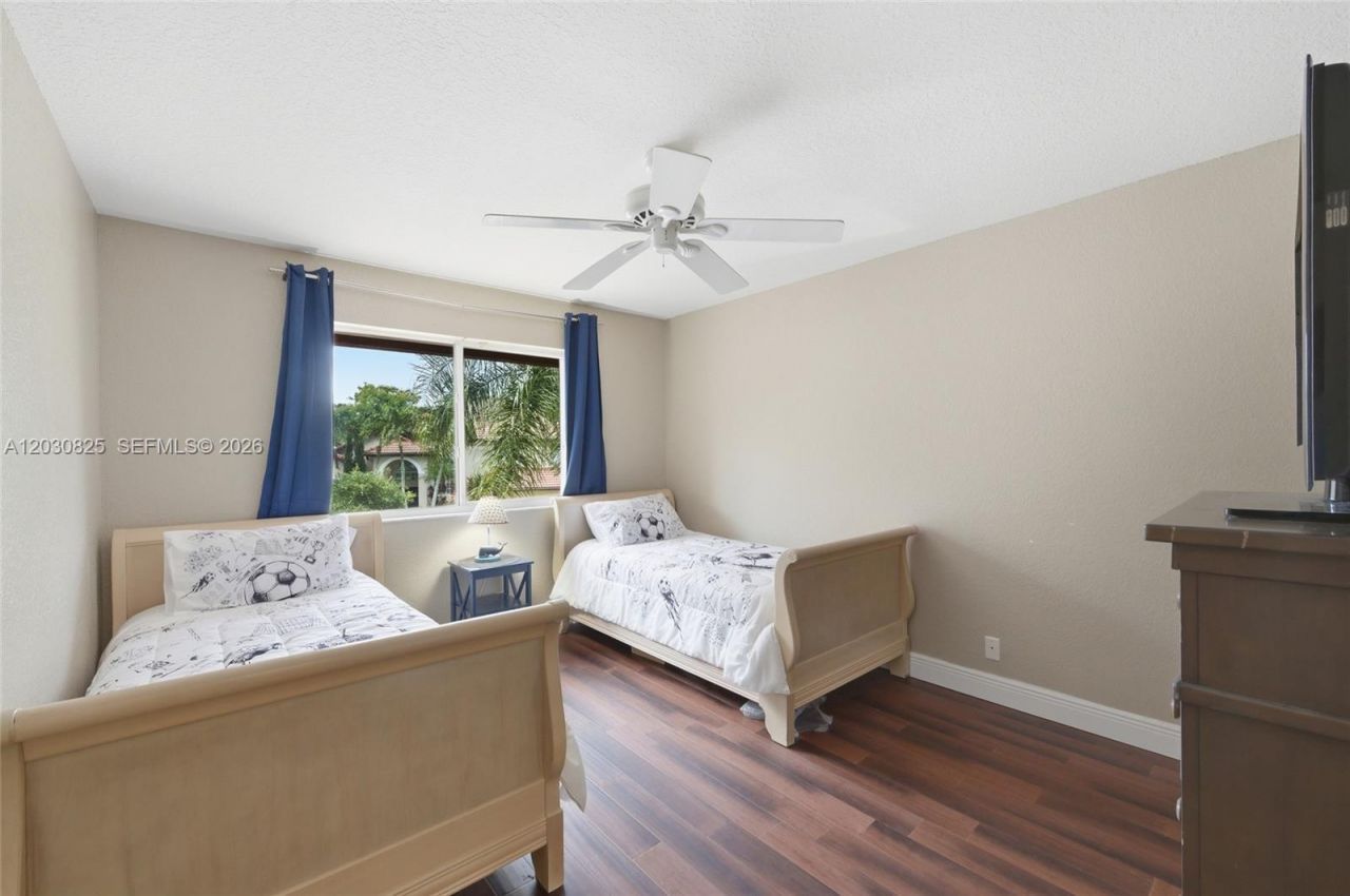 18000 NW 16th St , Pembroke Pines, FL 33029 Photo