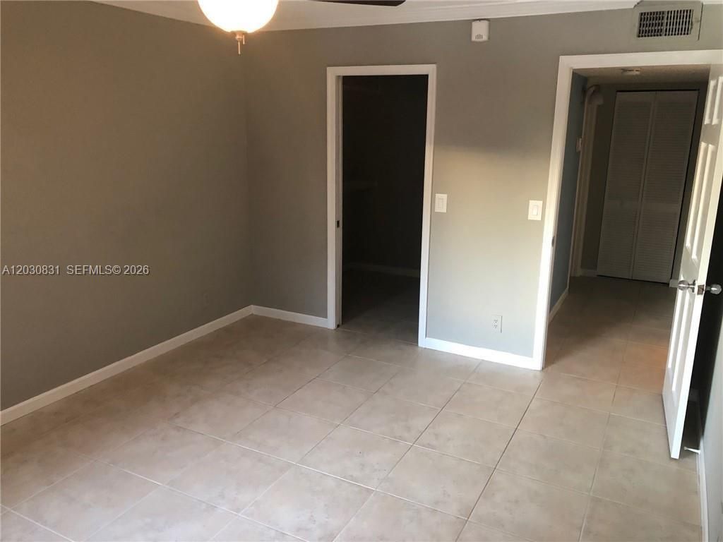 10717 Cleary Blvd , Unit 202, Plantation, FL 33324 Photo