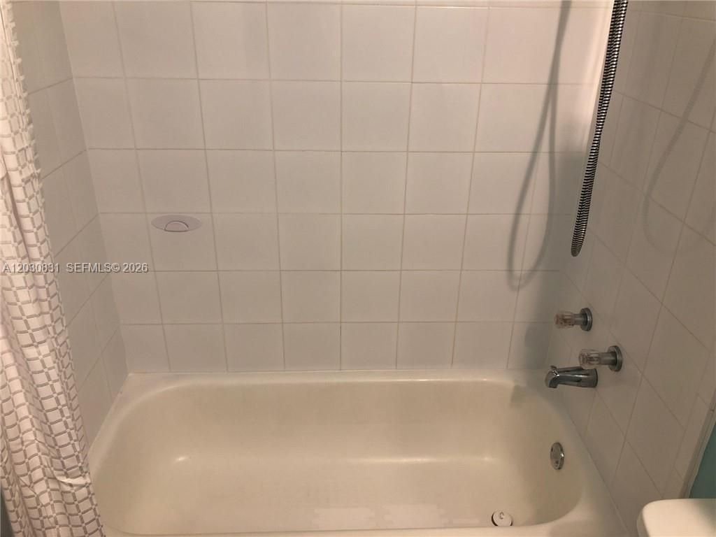 10717 Cleary Blvd , Unit 202, Plantation, FL 33324 Photo