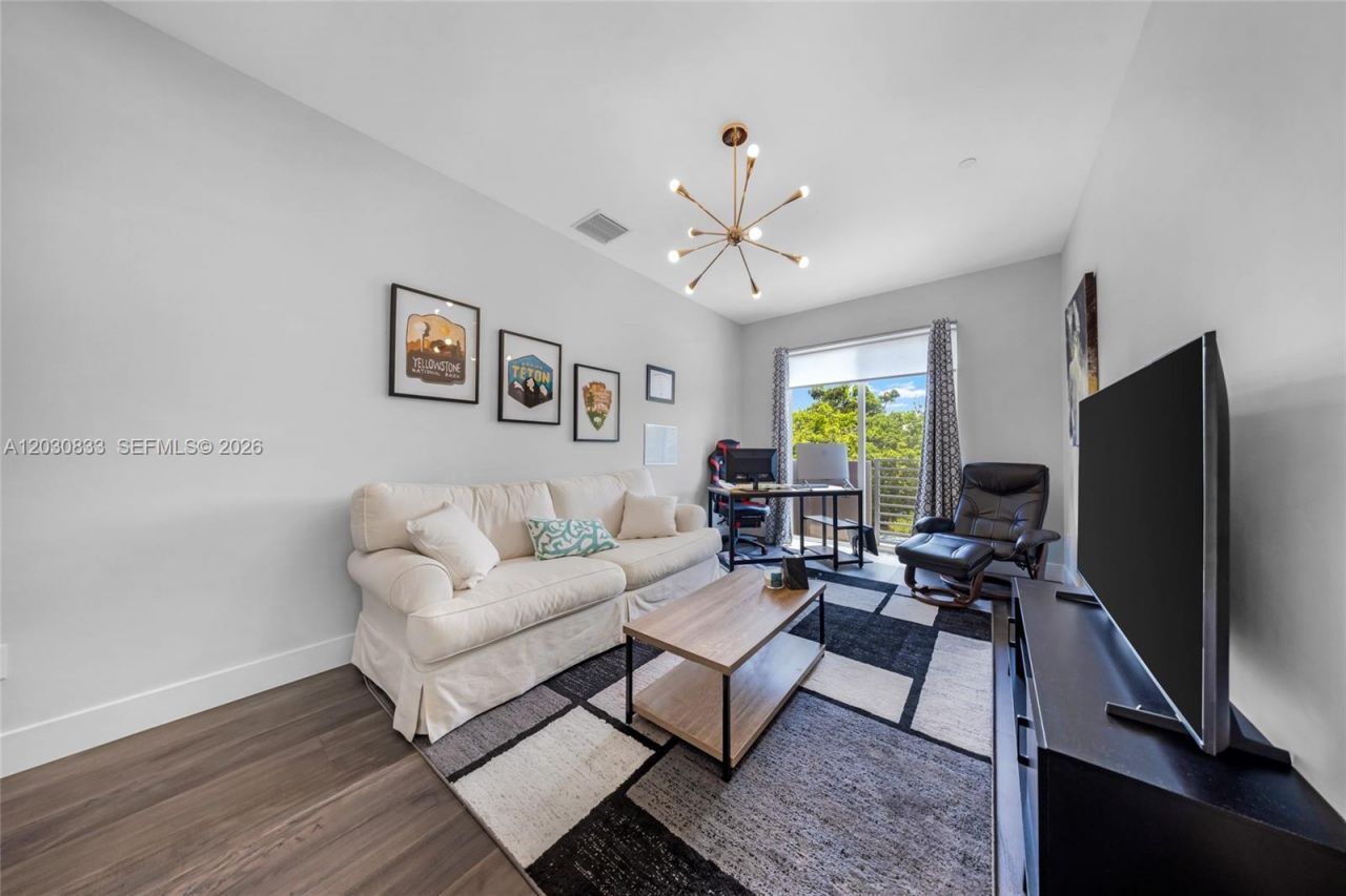1025 NE 18th Ave , Unit 104, Fort Lauderdale, FL 33304 Photo