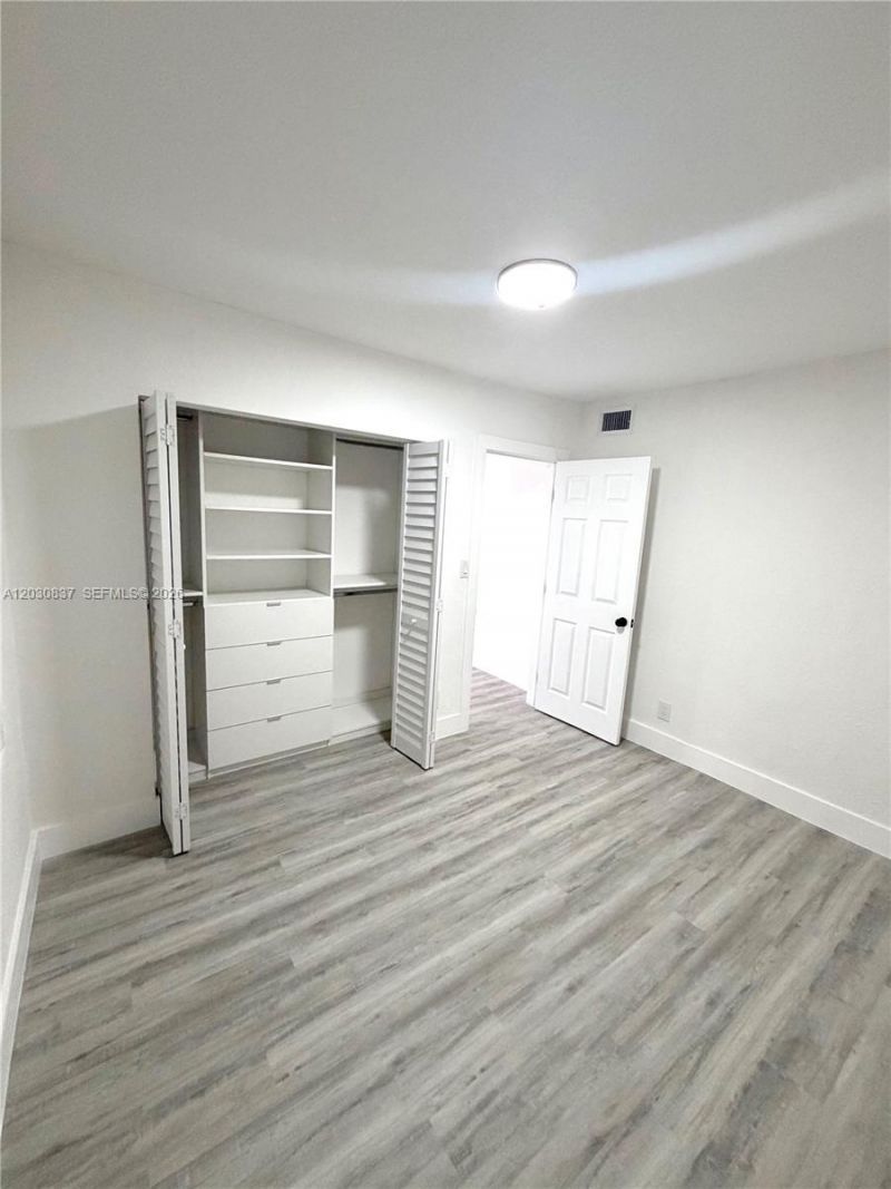 15545 Leisure Dr , Homestead, FL 33033 Photo