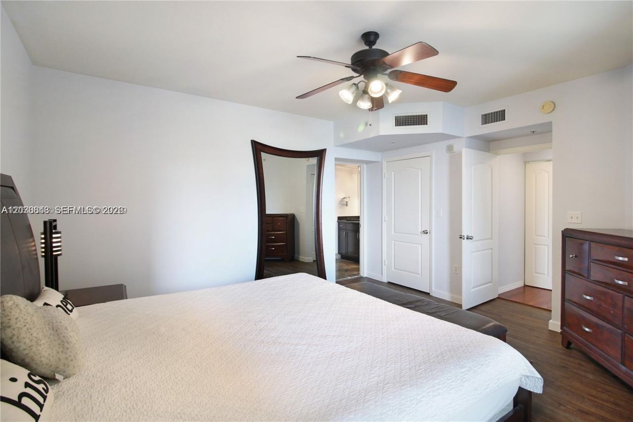 100 N Federal Hwy, Unit 1219, Fort Lauderdale, FL 33301 Photo