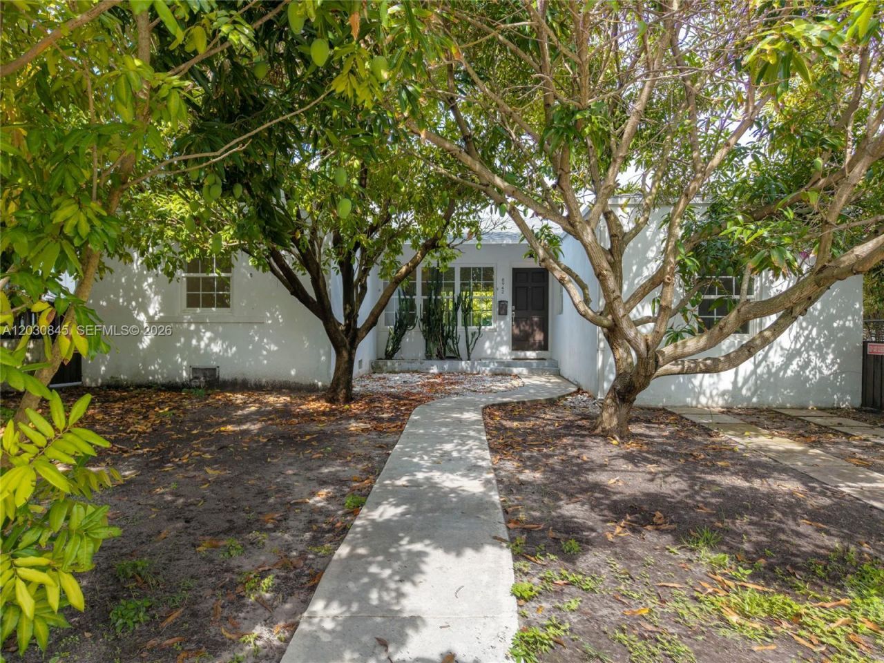 8942 Carlyle Ave , Surfside, FL 33154 Photo