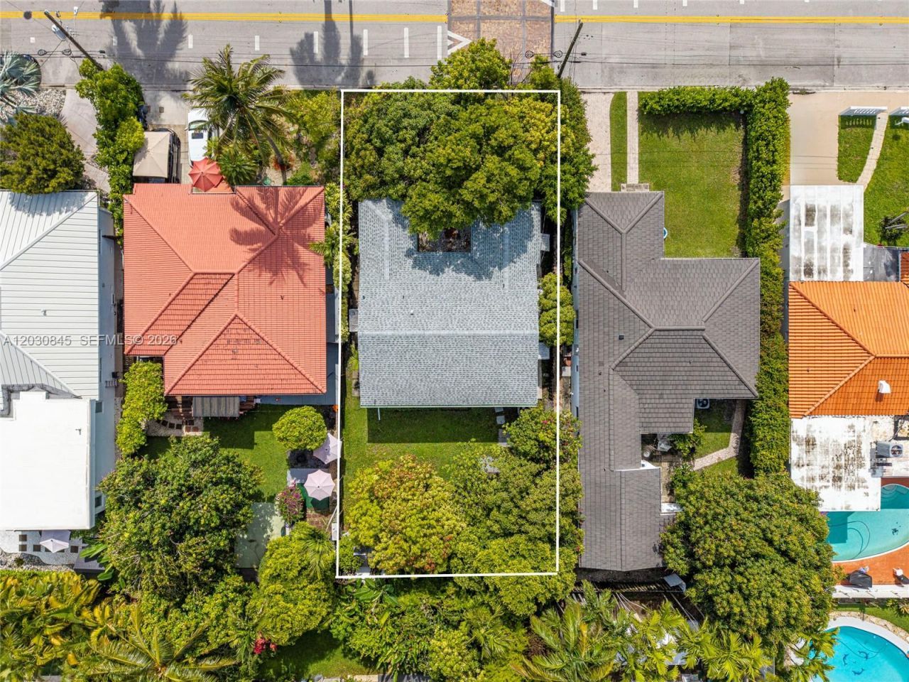 8942 Carlyle Ave , Surfside, FL 33154 Photo