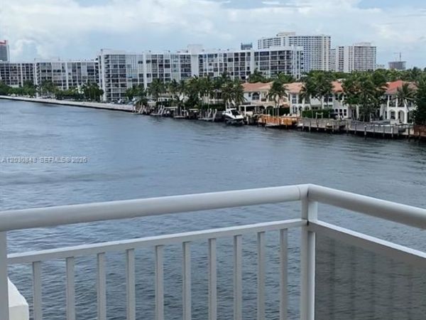 1600 S Ocean Dr , Unit 5A, Hollywood, FL 33019