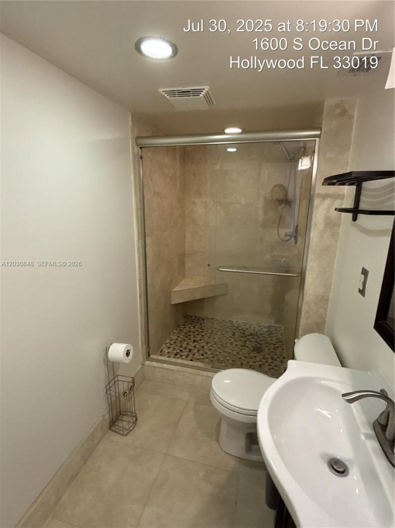 1600 S Ocean Dr , Unit 5A, Hollywood, FL 33019 Photo
