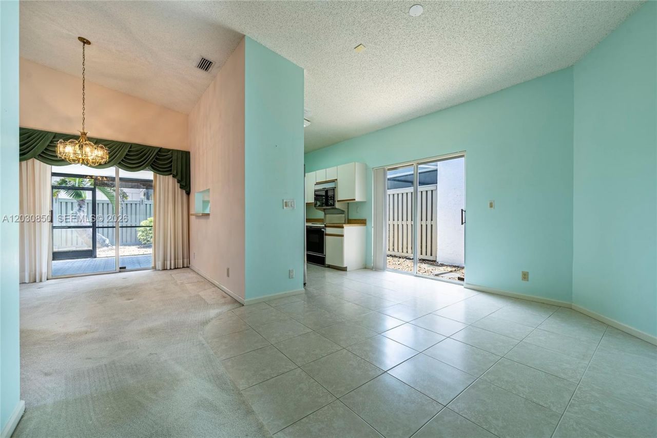 6561 Sutton Ct, Parkland, FL 33067 Photo