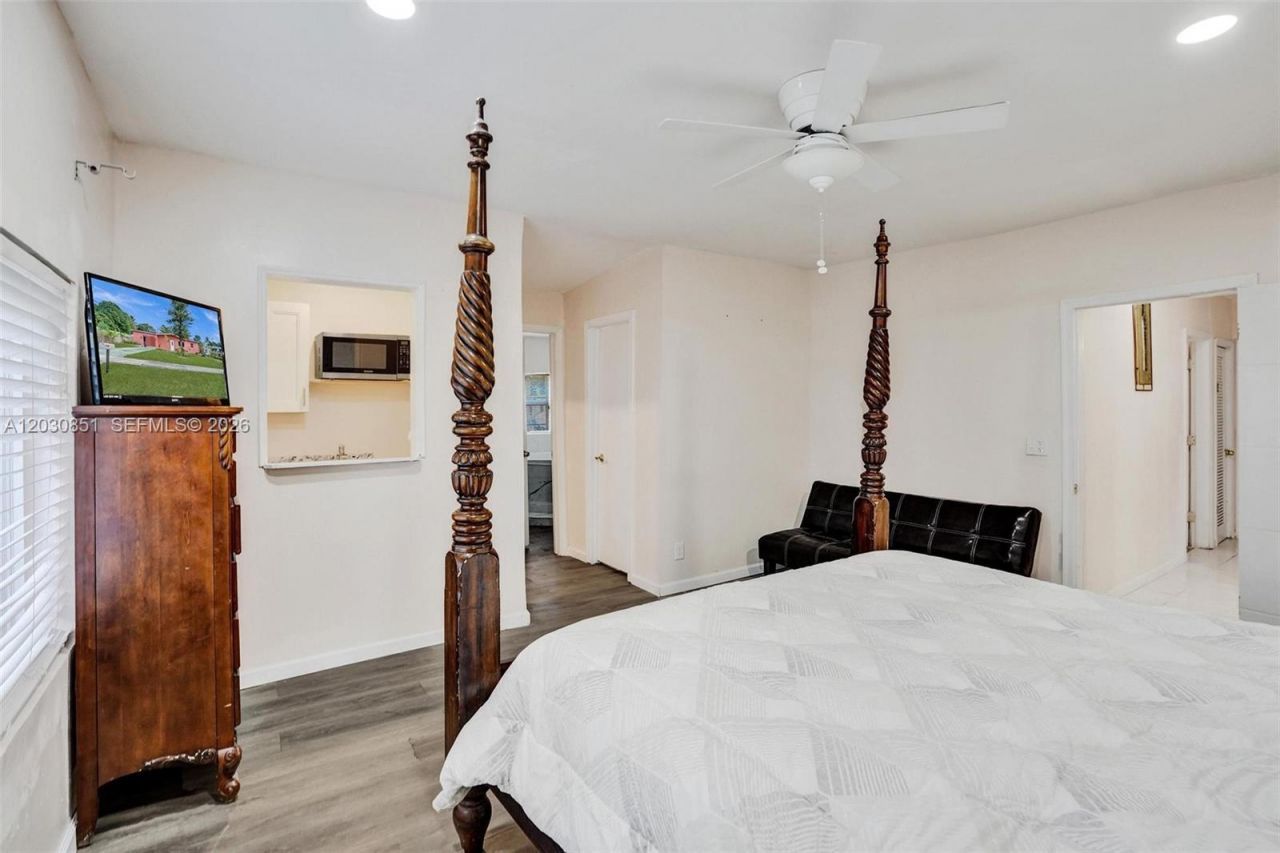 610 Carolina Ave , Unit 2, Fort Lauderdale, FL 33312 Photo