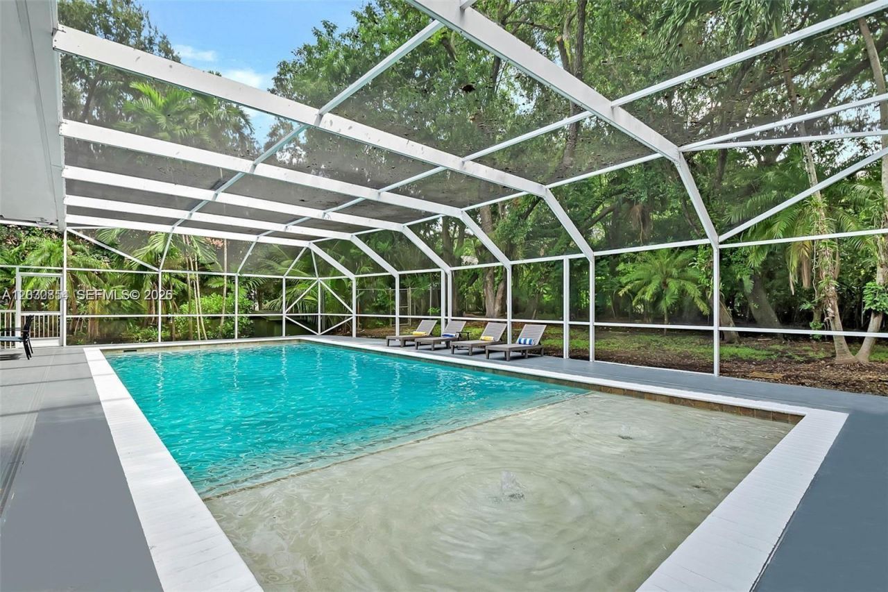 6565 SW 134th Dr , Pinecrest, FL 33156 Photo