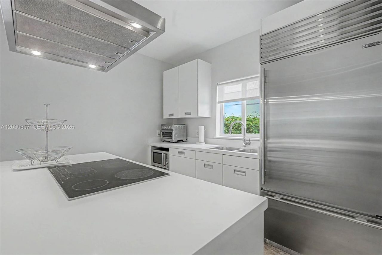 5510 Orduna Dr, Coral Gables, FL 33146 Photo