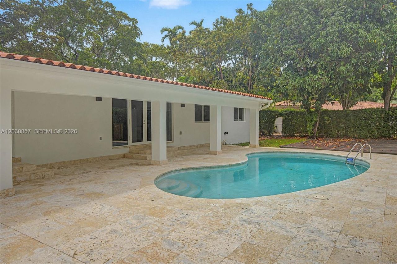 5510 Orduna Dr, Coral Gables, FL 33146 Photo