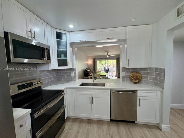 8750 Royal Palm Blvd, Unit 208-3, Coral Springs, FL 33065