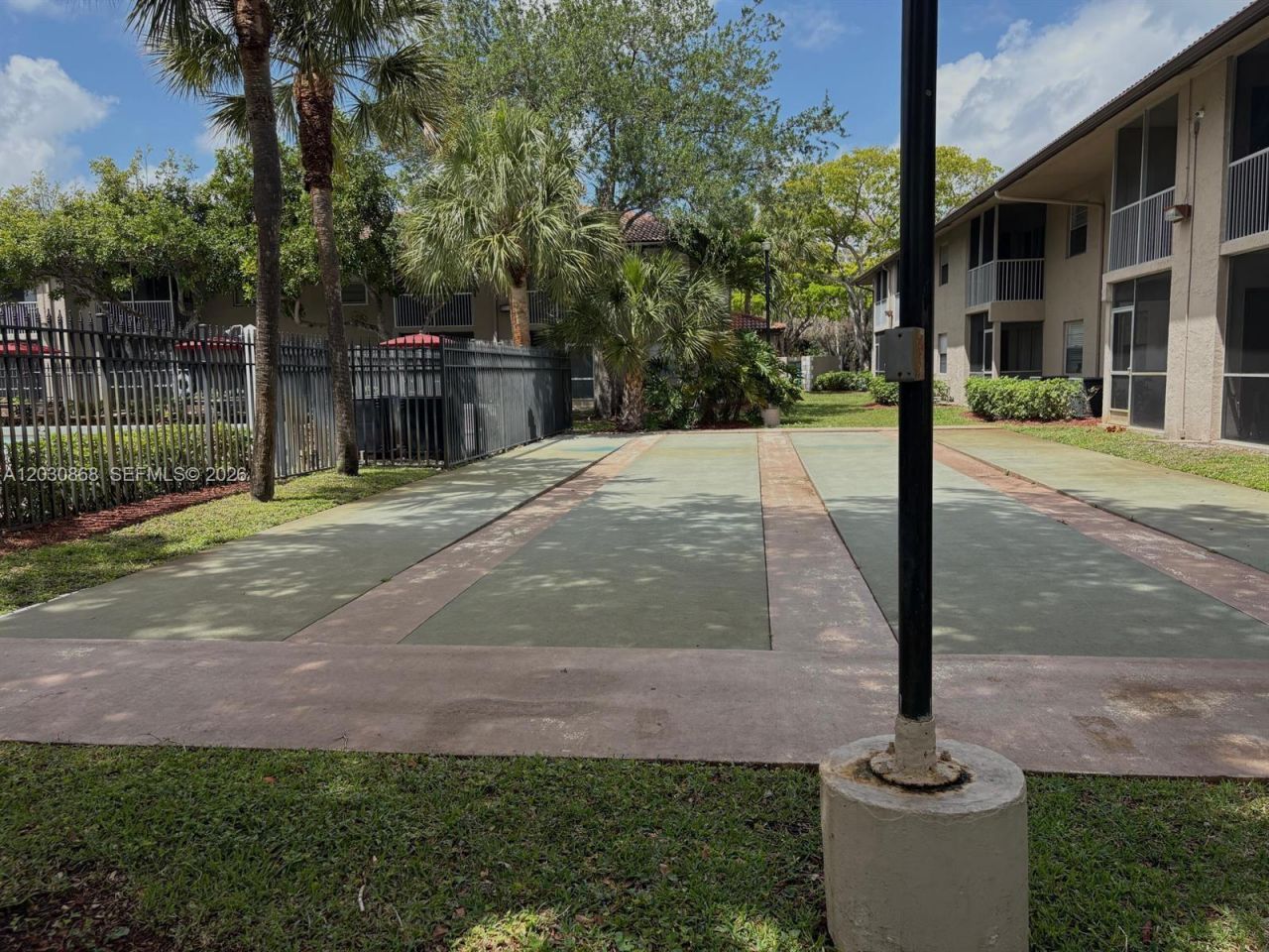 8750 Royal Palm Blvd, Unit 208-3, Coral Springs, FL 33065 Photo