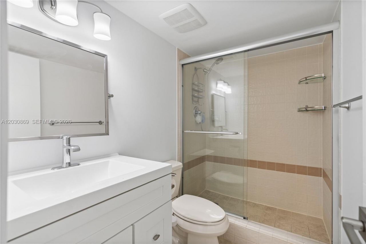 18181 NE 31st Ct , Unit 1801, Aventura, FL 33160 Photo