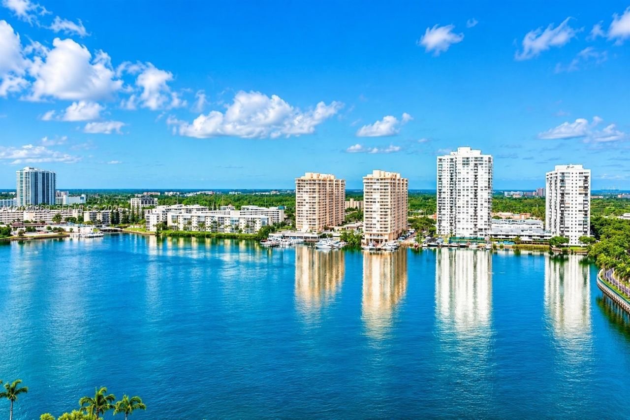 18181 NE 31st Ct , Unit 1801, Aventura, FL 33160 Photo