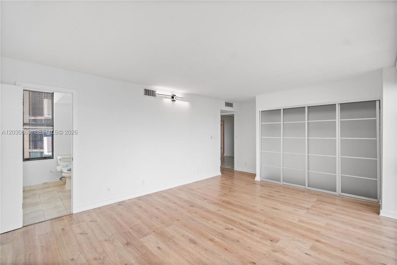 18181 NE 31st Ct , Unit 1801, Aventura, FL 33160 Photo