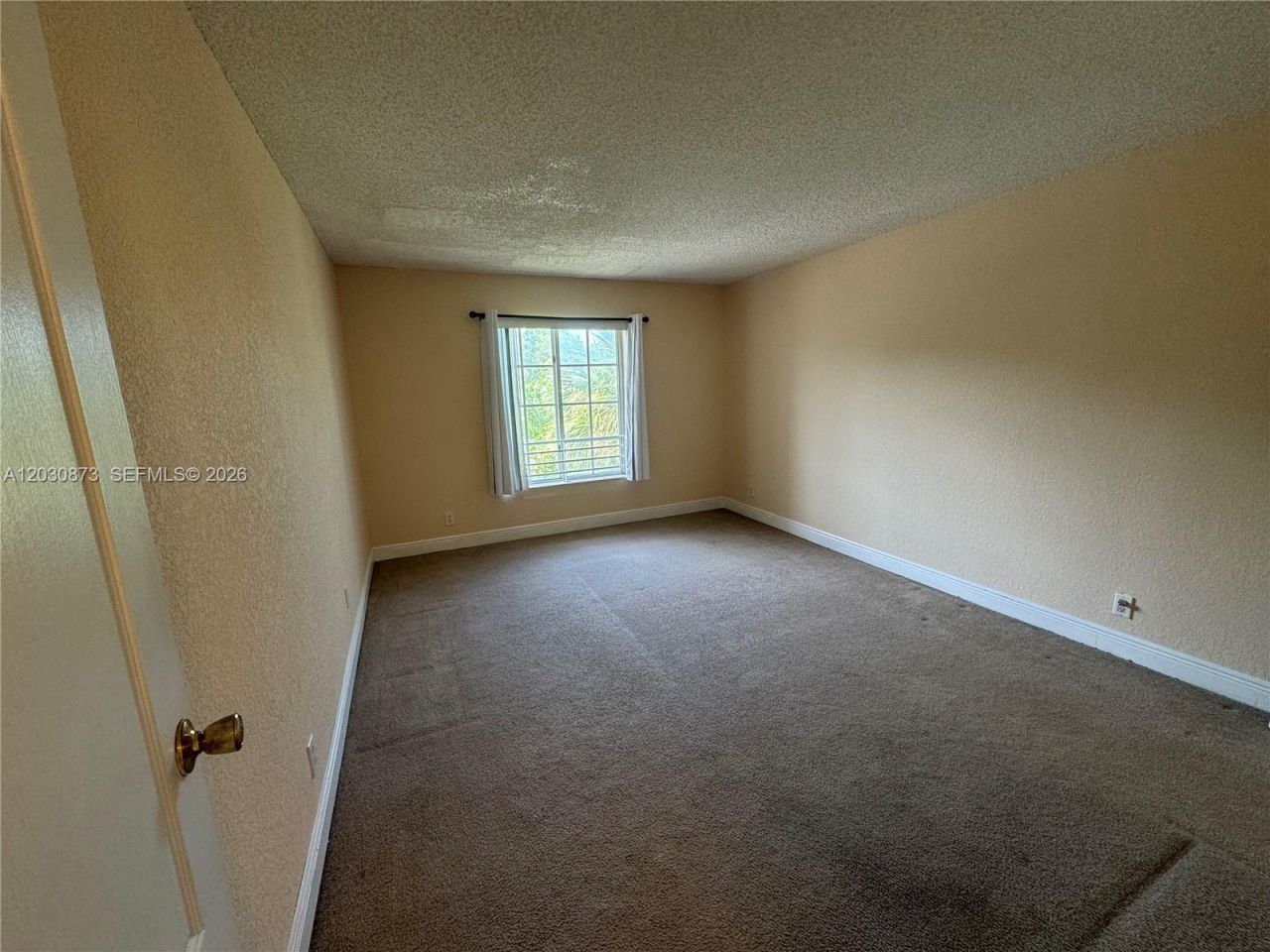 5201 Geneva Way , Unit 308, Doral, FL 33166 Photo