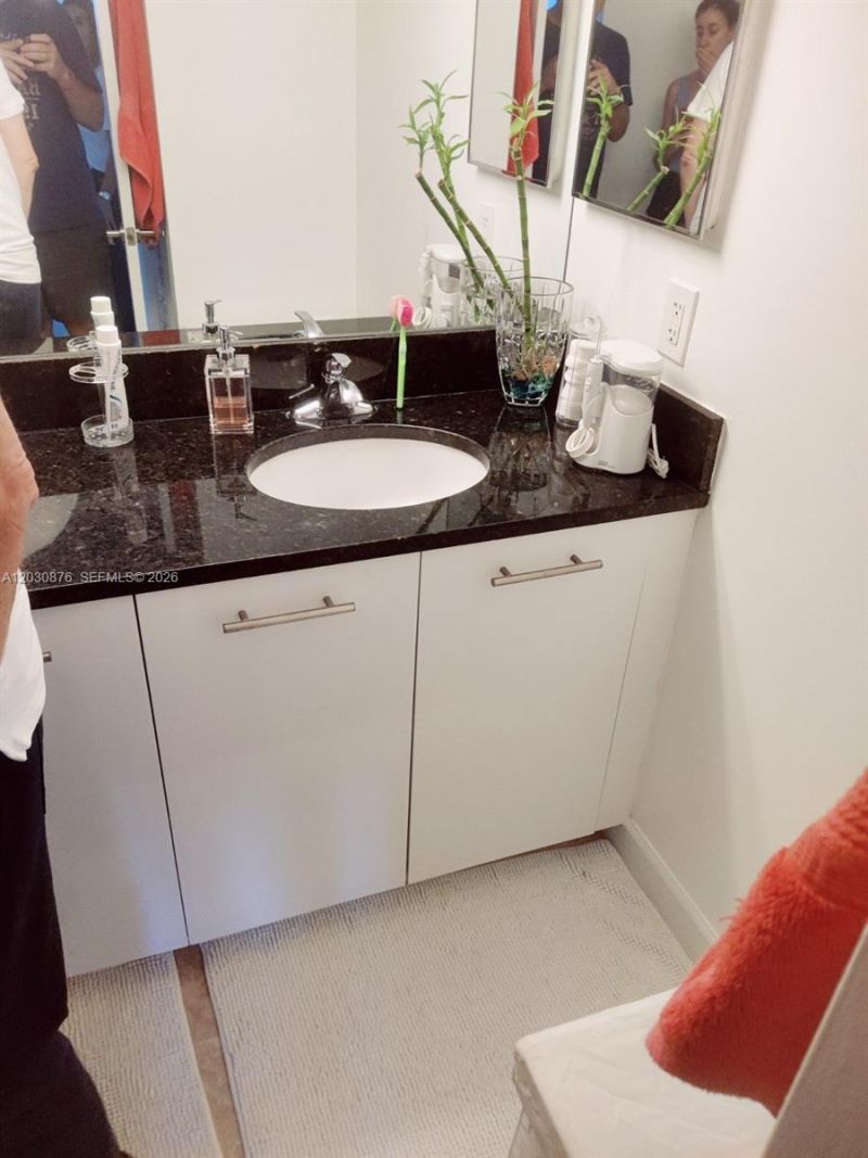 3300 NE 192nd St , Unit 1811, Aventura, FL 33180 Photo