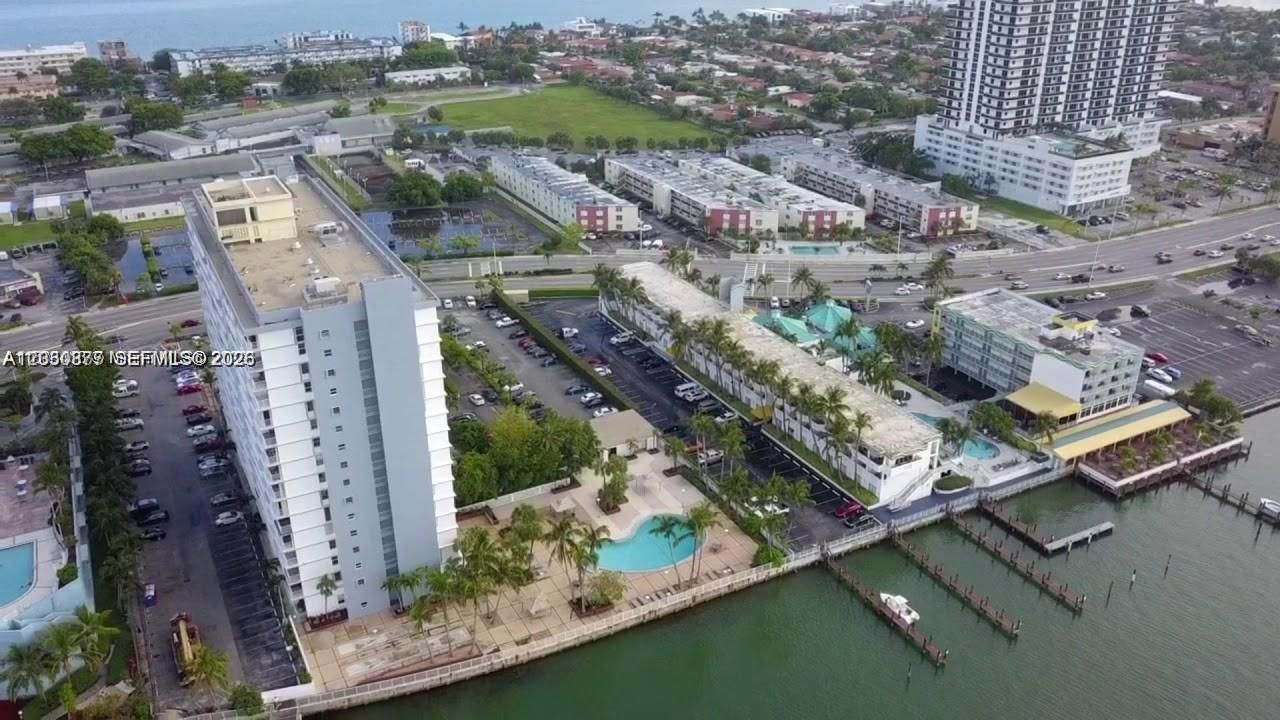 1865 79th St Cswy , Unit 1L, North Bay Village, FL 33141 Photo