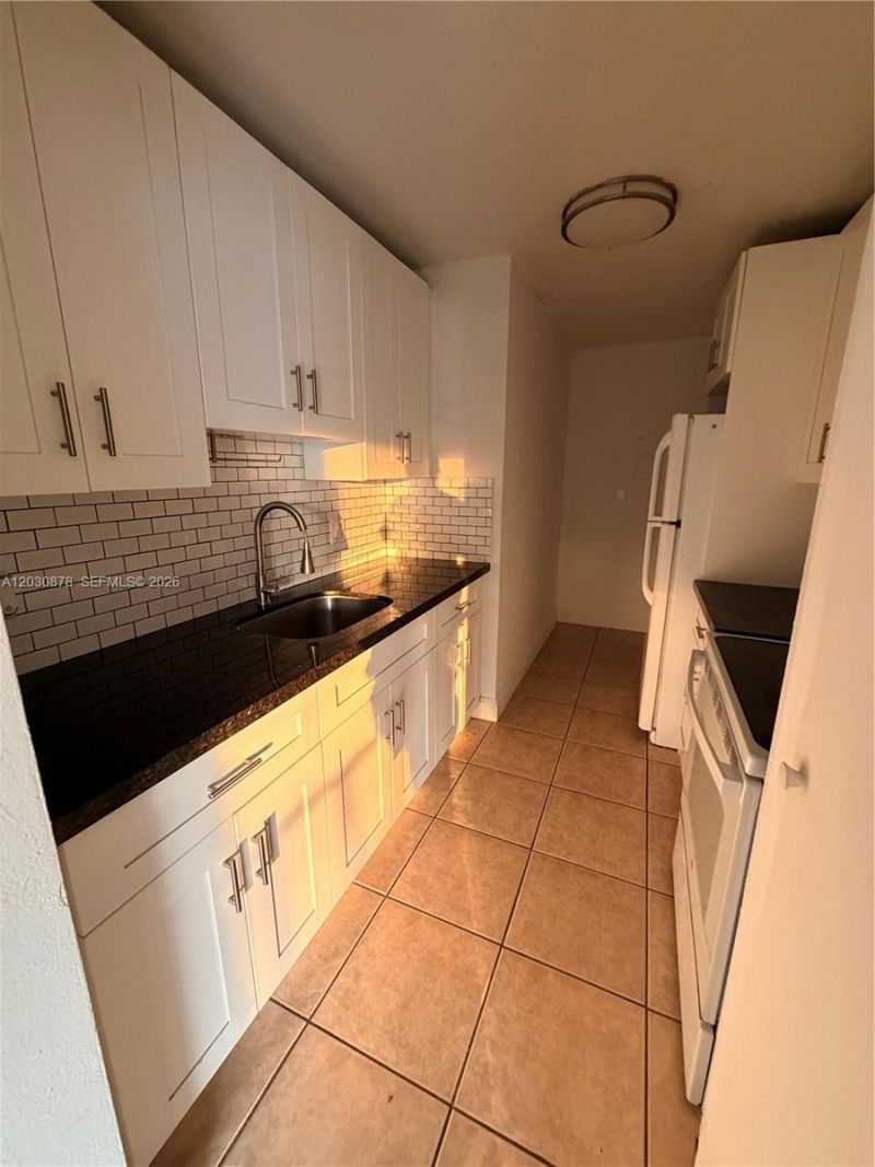 7250 SW 94th Pl , Unit B8, Miami, FL 33173 Photo