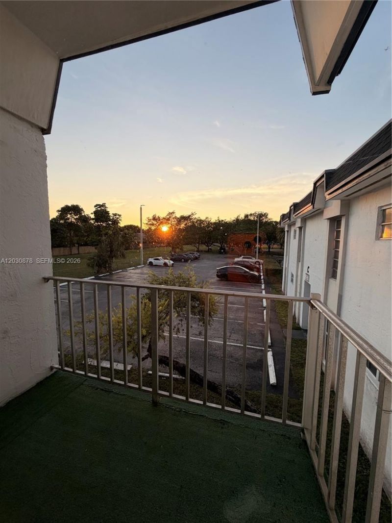 7250 SW 94th Pl , Unit B8, Miami, FL 33173 Photo