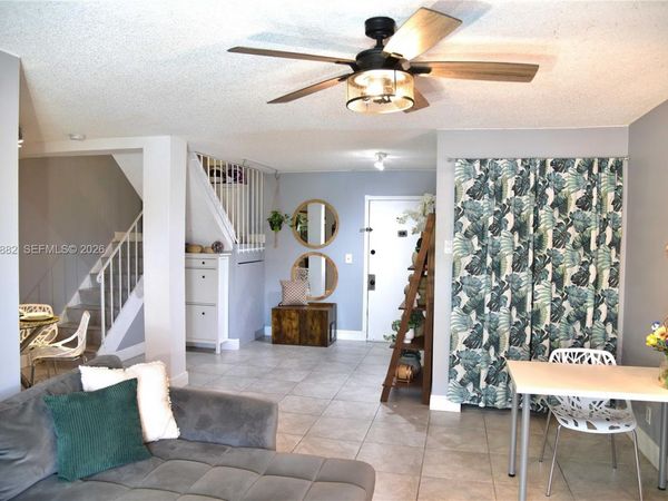 7561 NW 16th St , Unit 2303, Plantation, FL 33313
