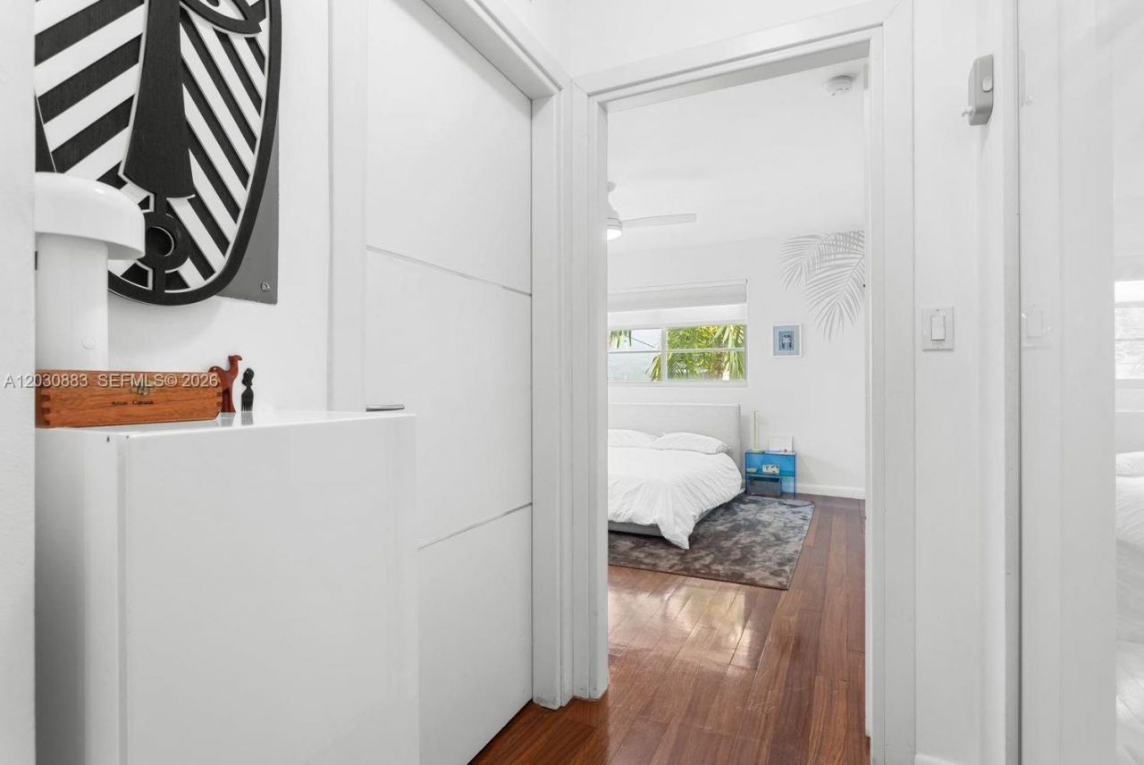 1568 Pennsylvania Ave, Unit 328, Miami Beach, FL 33139 Photo
