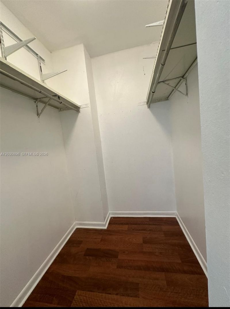 5055 NW 7th St , Unit 409, Miami, FL 33126 Photo