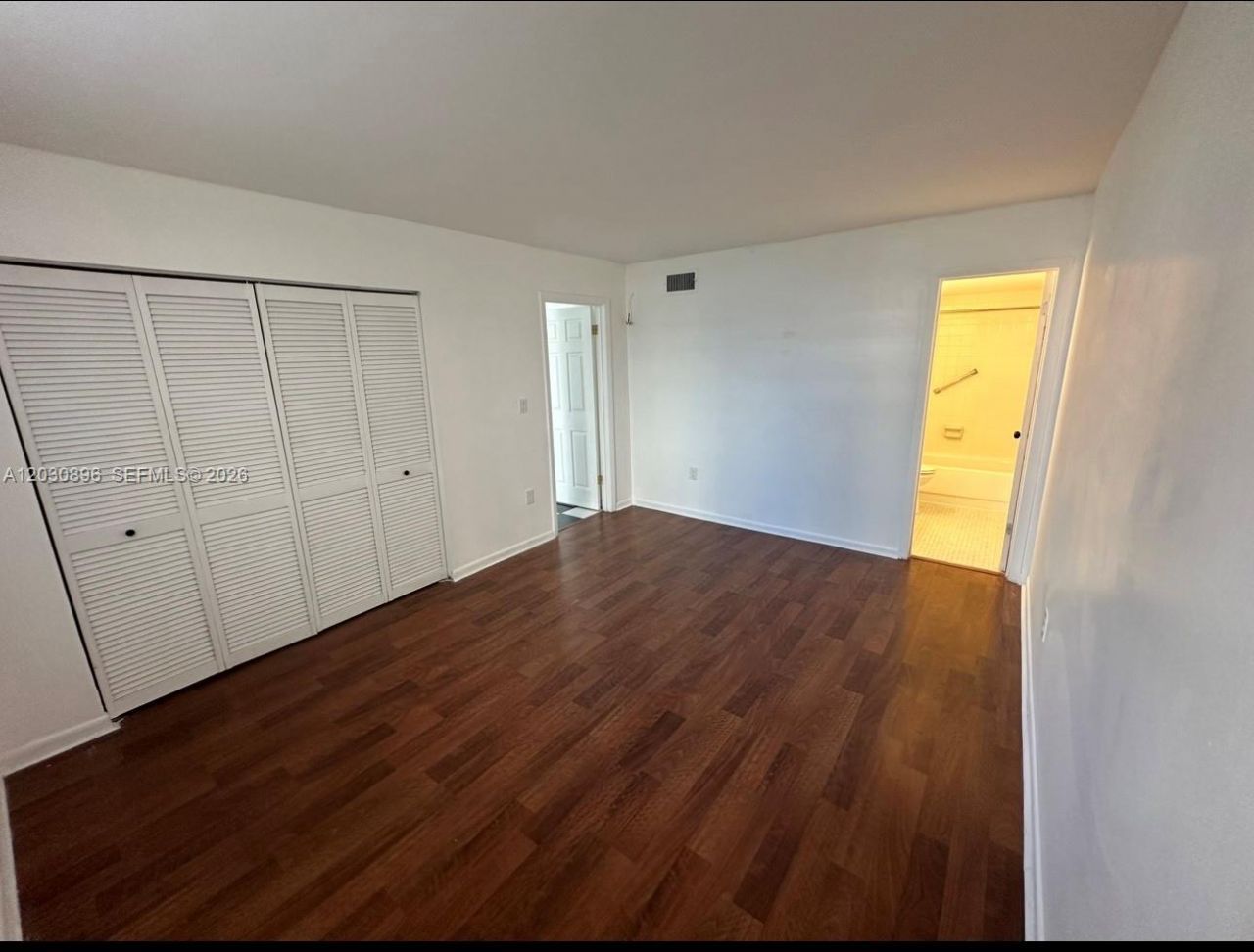 5055 NW 7th St , Unit 409, Miami, FL 33126 Photo
