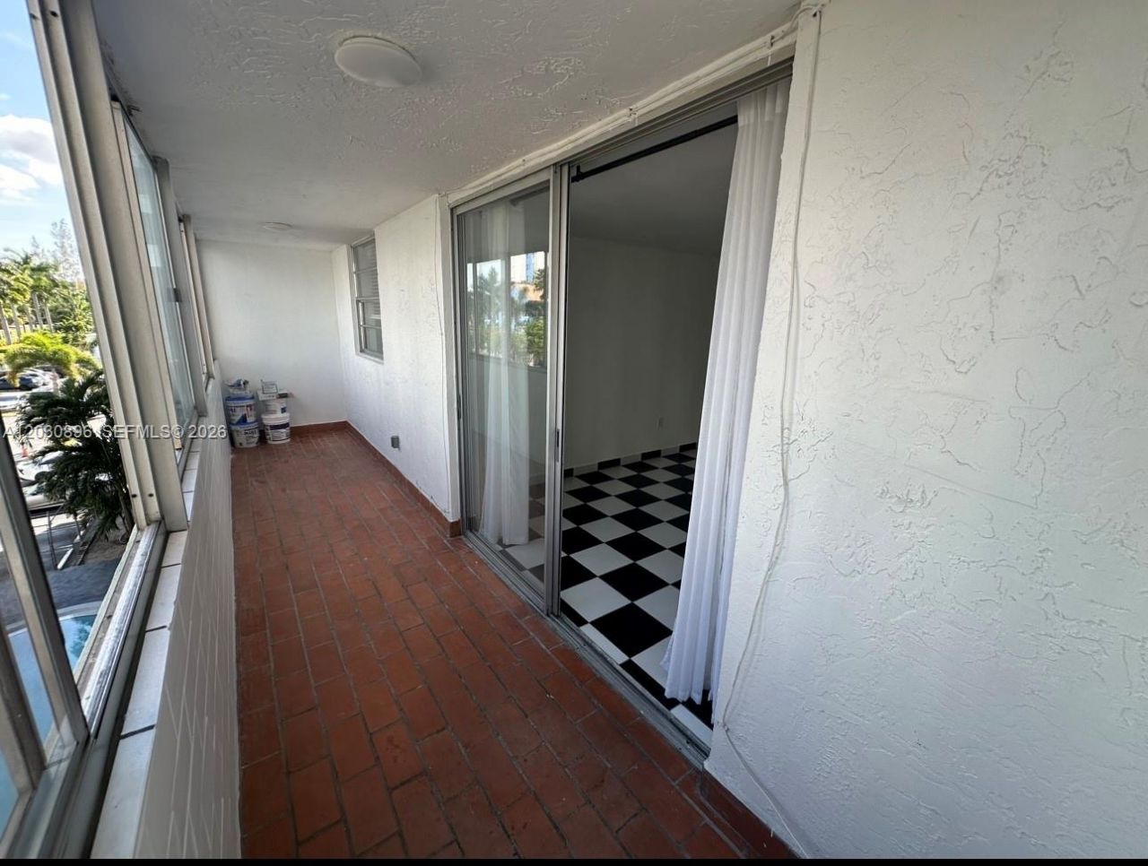 5055 NW 7th St , Unit 409, Miami, FL 33126 Photo