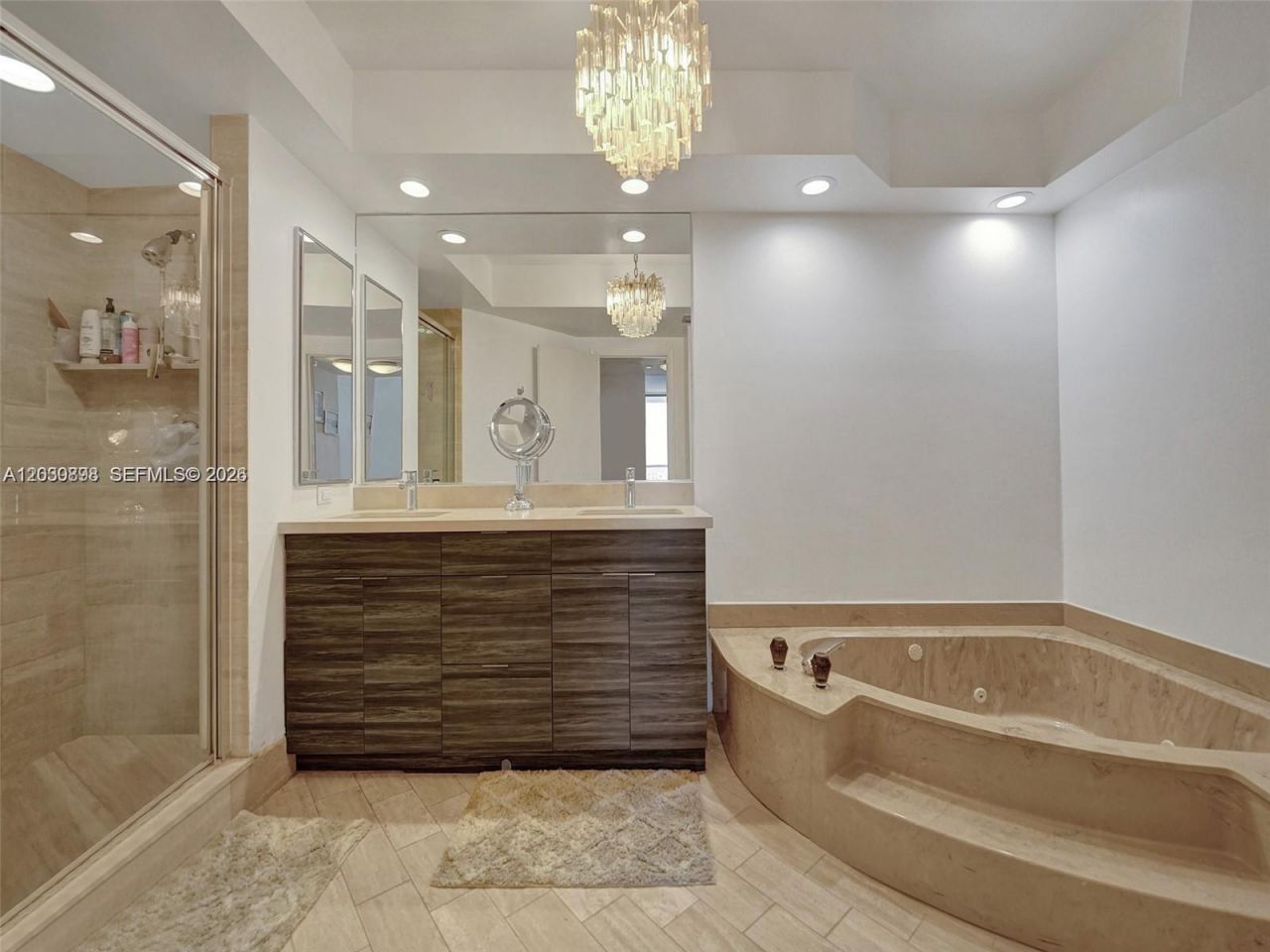 20281 E Country Club Dr , Unit 1609, Aventura, FL 33180 Photo