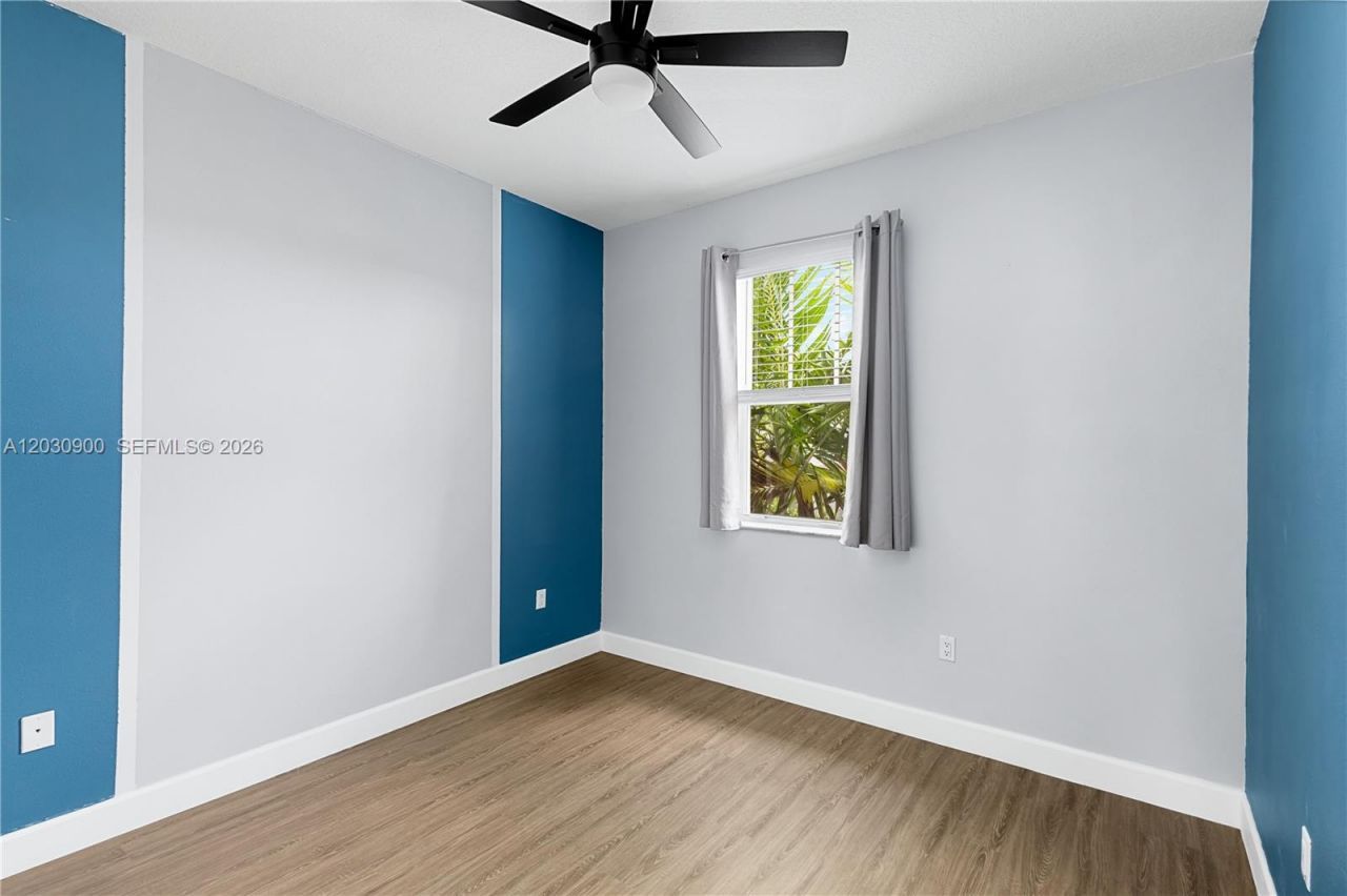 4813 NW 48th Ter, Tamarac, FL 33319 Photo