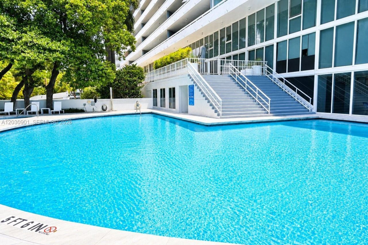 1627 Brickell Ave , Unit 1005, Miami, FL 33129 Photo