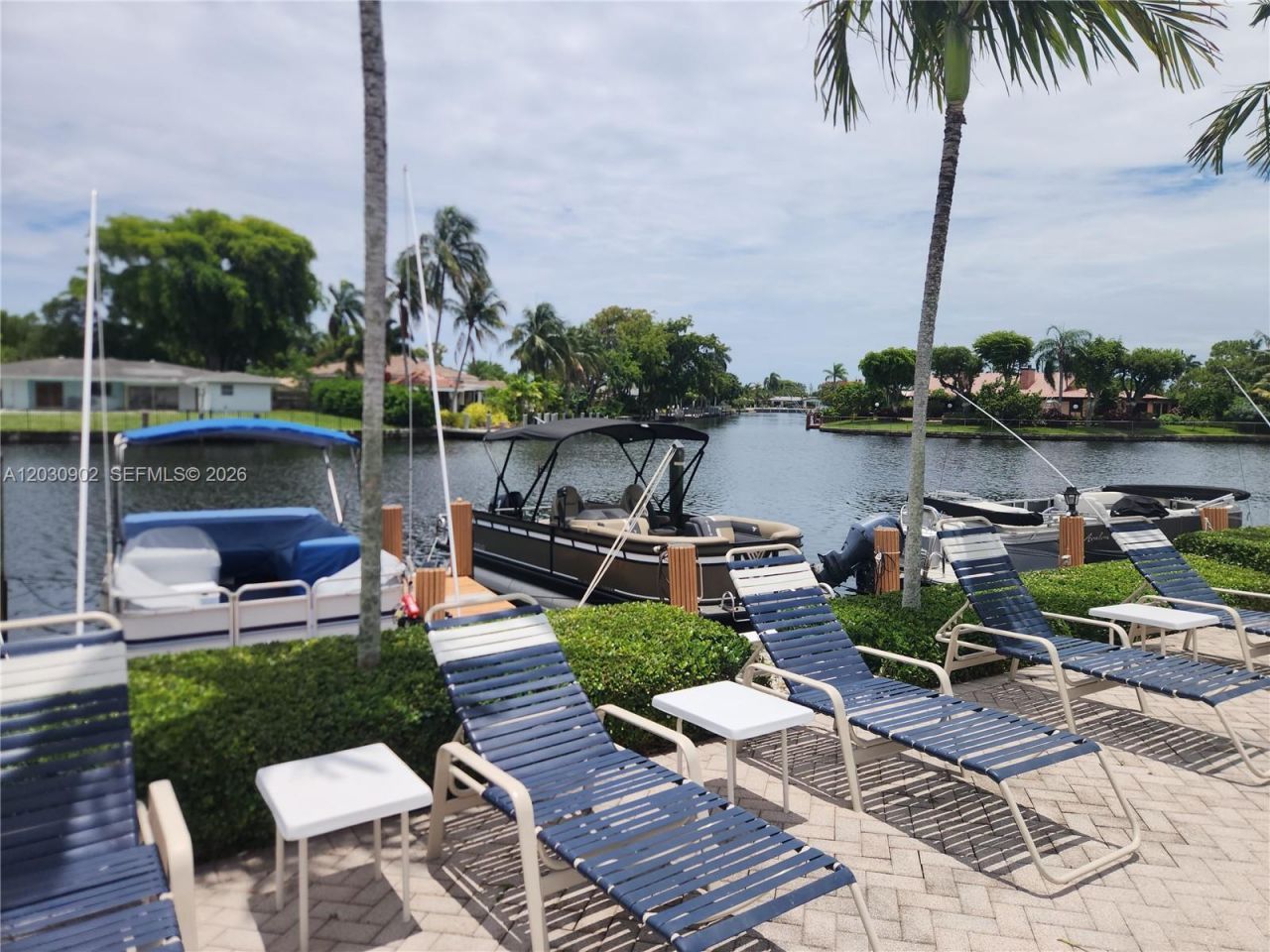 160 Cypress Club Dr , Unit 608, Pompano Beach, FL 33060 Photo
