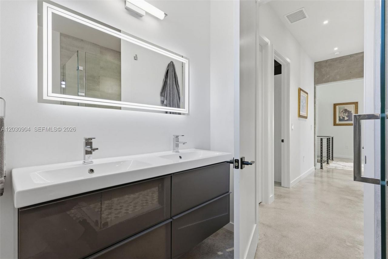 Please Call For Address, Miami Lakes, FL 33016 Photo