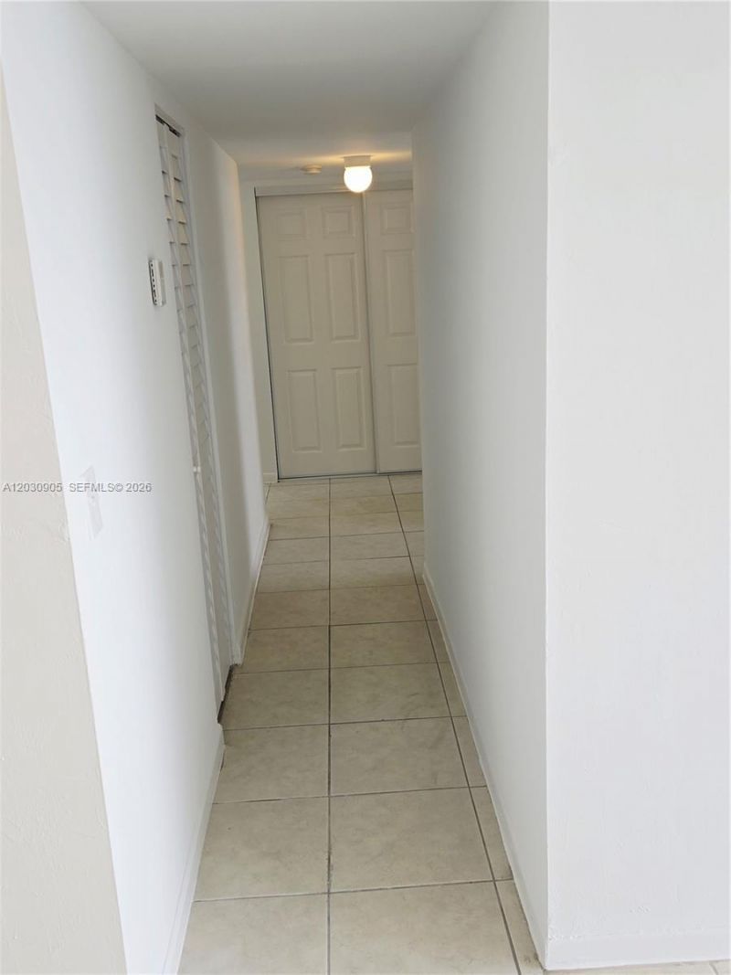 8821 W Flagler St , Unit 313, Miami, FL 33174 Photo