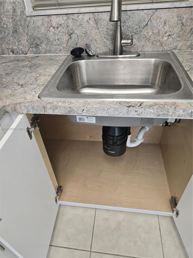 8821 W Flagler St , Unit 313, Miami, FL 33174 Photo