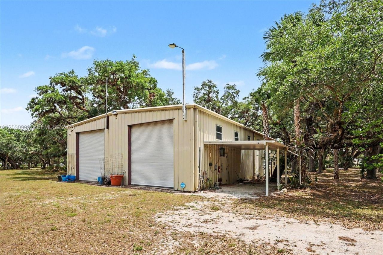 0 Frontier Cir , Labelle, FL 33935 Photo