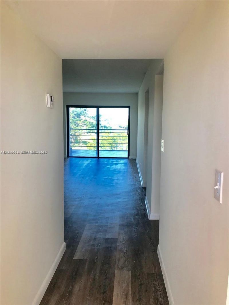 9273 SW 8th St , Unit 402, Boca Raton, FL 33428 Photo
