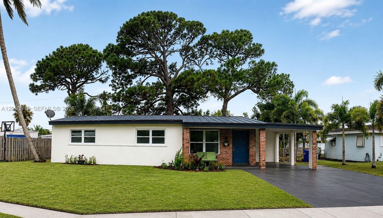 1029 SW 1st Ave , Pompano Beach, FL 33060 Photo