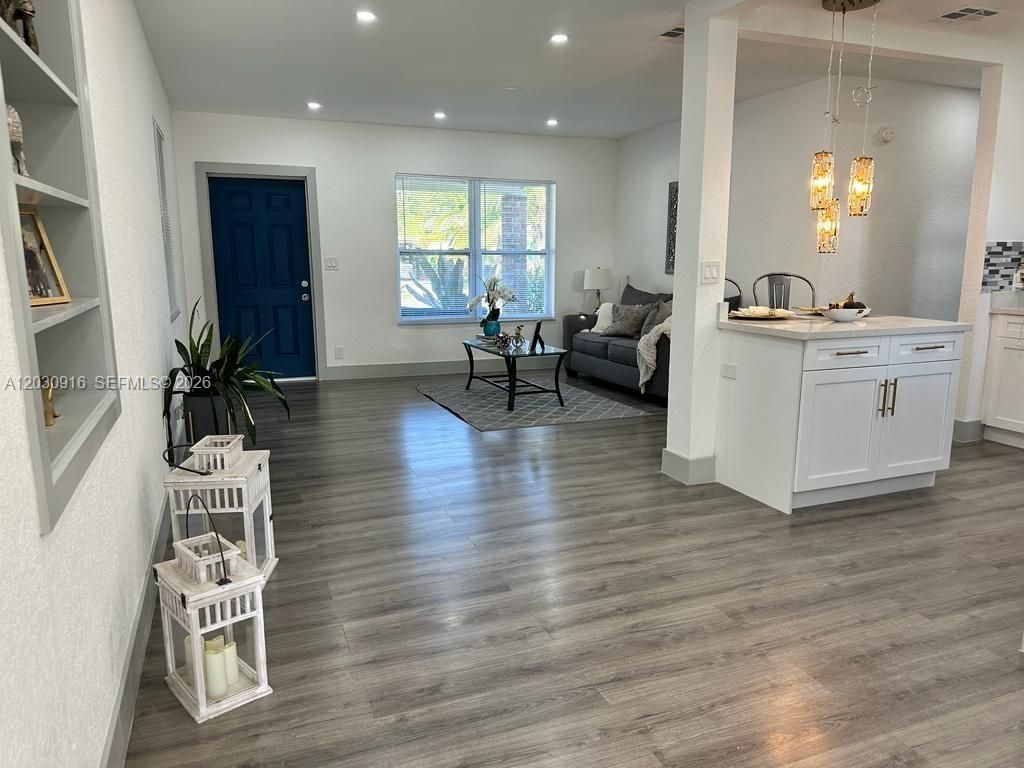 1029 SW 1st Ave , Pompano Beach, FL 33060 Photo