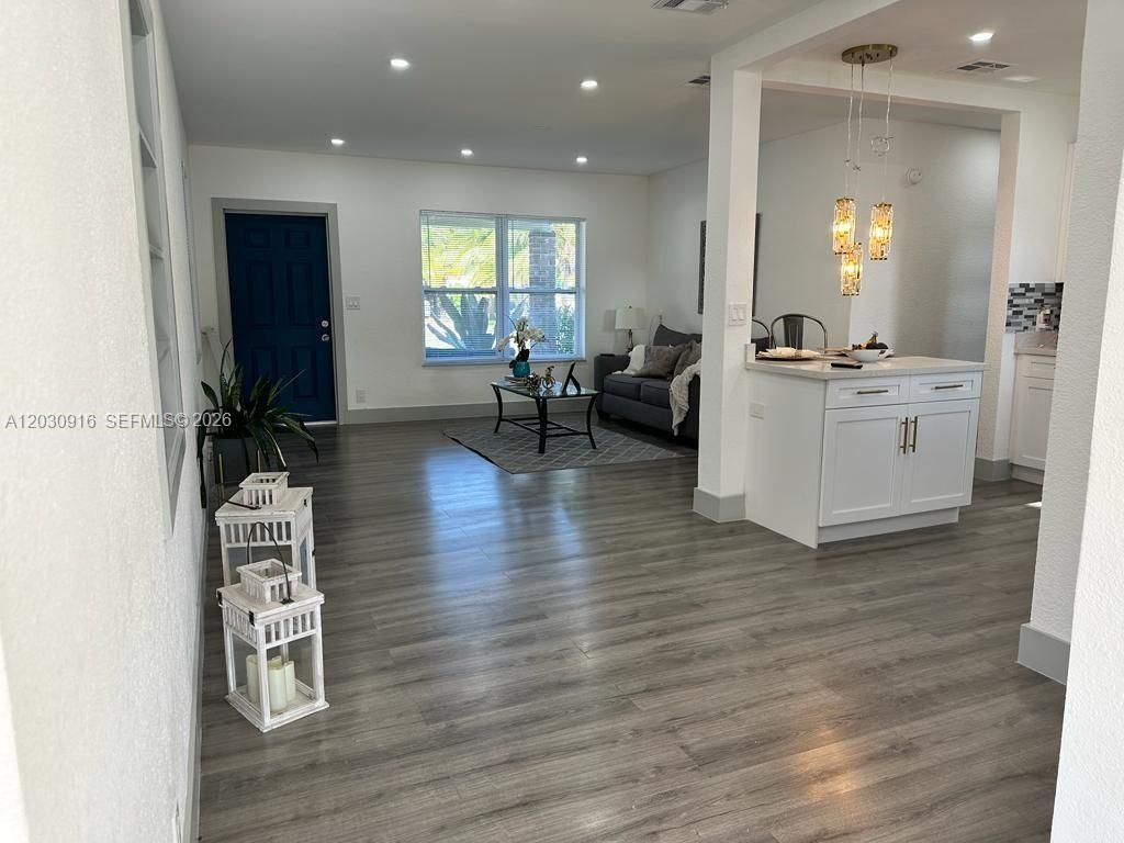 1029 SW 1st Ave , Pompano Beach, FL 33060 Photo