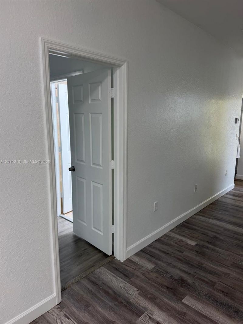 374 NE 27th Ave , Unit 203, Homestead, FL 33033 Photo