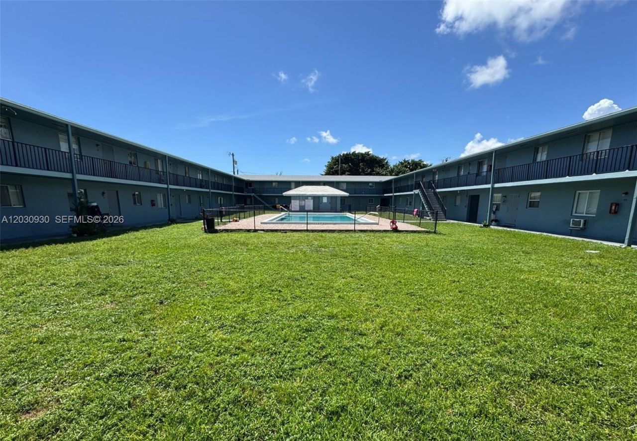 1829 N A St , Unit 51, Lake Worth, FL 33460 Photo