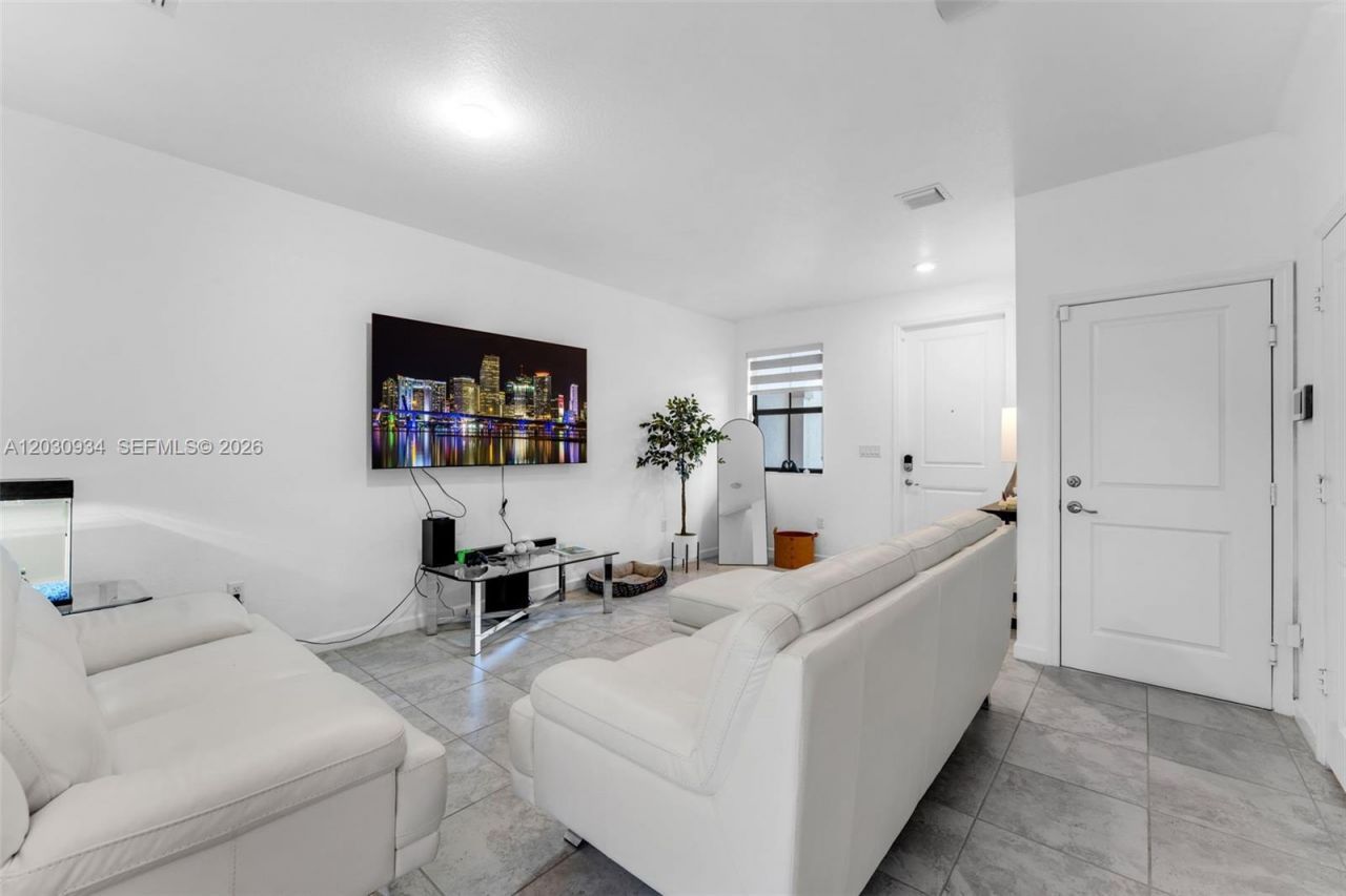 25160 SW 114th Ave , Unit 25160, Homestead, FL 33032 Photo