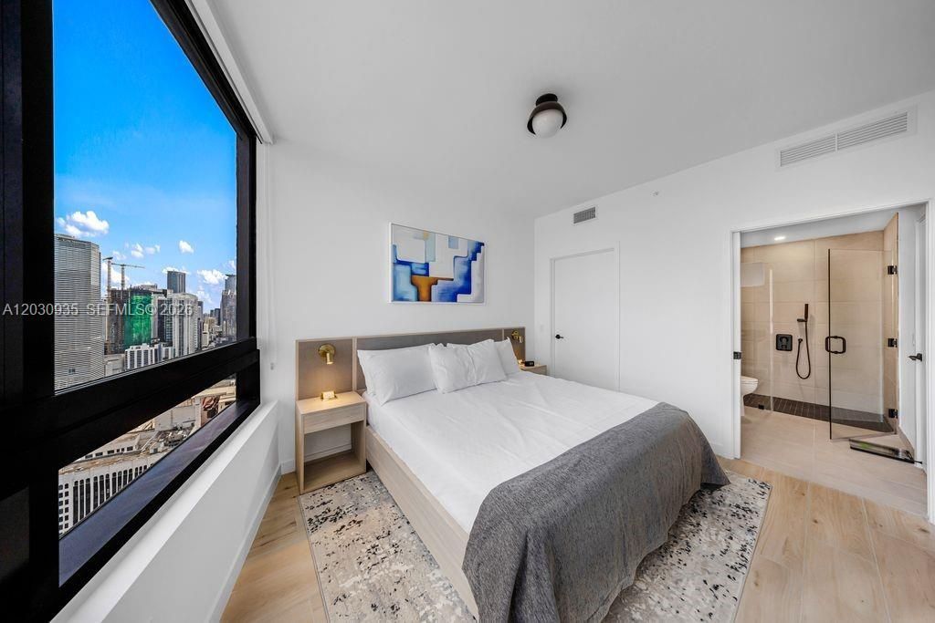 225 N Miami Ave , Unit 3507, Miami, FL 33128 Photo