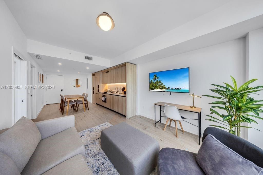 225 N Miami Ave , Unit 3507, Miami, FL 33128 Photo