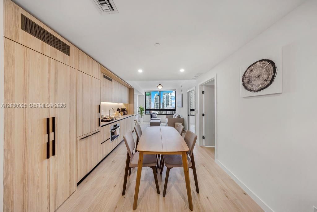 225 N Miami Ave , Unit 3507, Miami, FL 33128 Photo