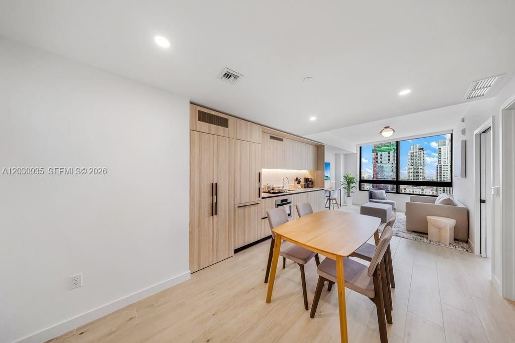 225 N Miami Ave , Unit 3507, Miami, FL 33128 Photo